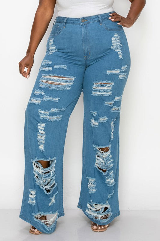 Kurvy Distressed Relaxed Leg Jeans