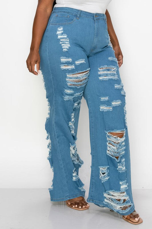 Kurvy Distressed Relaxed Leg Jeans